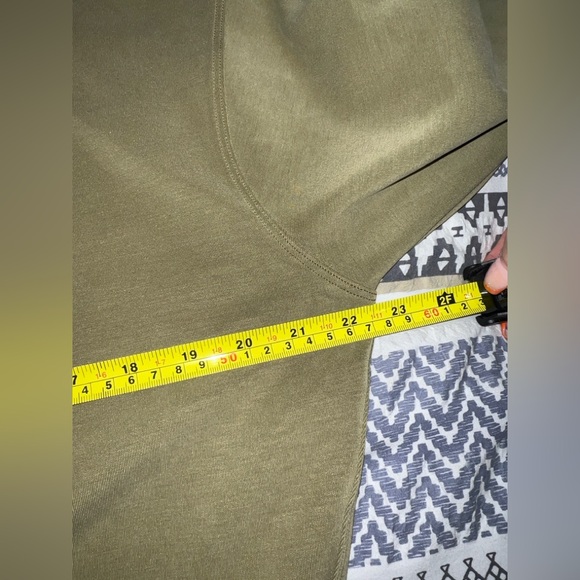 Lululemon Softstreme perfectly oversized cropped crew bronze green - Picture 4 of 5